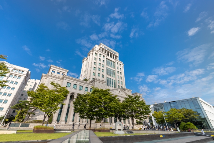 한국외대, QS 세계대학 순위 학문 분야 주제별 우수 성과 달성 이미지